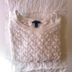 Talbots White Cable Knit Sweater Size Small – Classic & Cozy